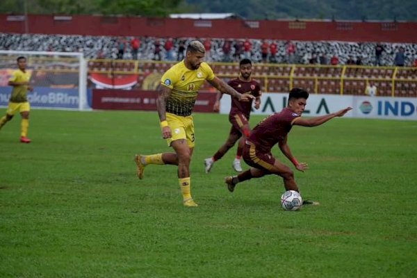 PSM Menang Atas Barito. Bernardo Tavares: Kami Layak Menang