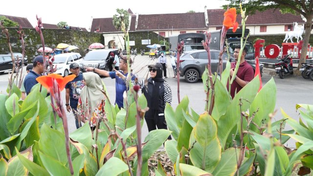 Tata Taman Kota, Fatmawati Rusdi Lakukan Peninjauan Langsung