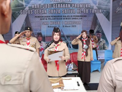 Fatmawati Rusdi Kukuhkan Pembimbing dan Pembina Ambalan Pramuka Oryza Sativa