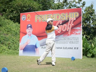Nana Sudjana-Danny Pomanto Eratkan Persahabatan dengan Event Friendship Golf