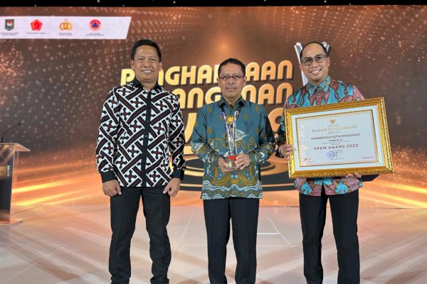 Pemkot Makassar Raih PPKM Award 2023, Bukti Keberhasilan Program Makassar Recover