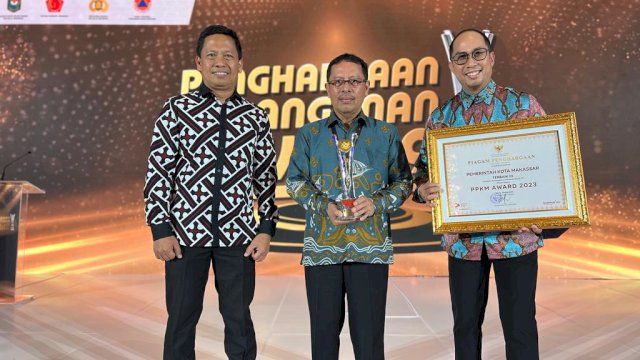 Pemkot Makassar Raih PPKM Award 2023, Bukti Keberhasilan Program Makassar Recover