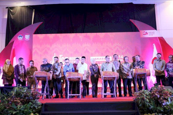Wali Kota Danny Pomanto Ajak Pengurus APEKSI Nikmati Branding Makassar Kota Makan Enak