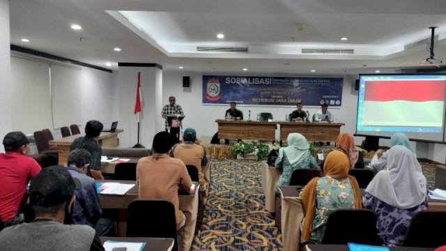 Anggota DPRD Makassar Irwan Djafar Sosialisasi Perda Retribusi Jasa Umum