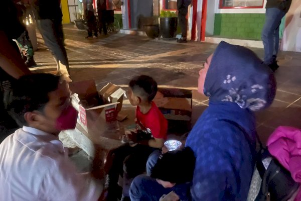 Gerak Cepat Menuju Lokasi Kebakaran, Jiwa Kemanusiaan dr. Udin Malik Terpanggil