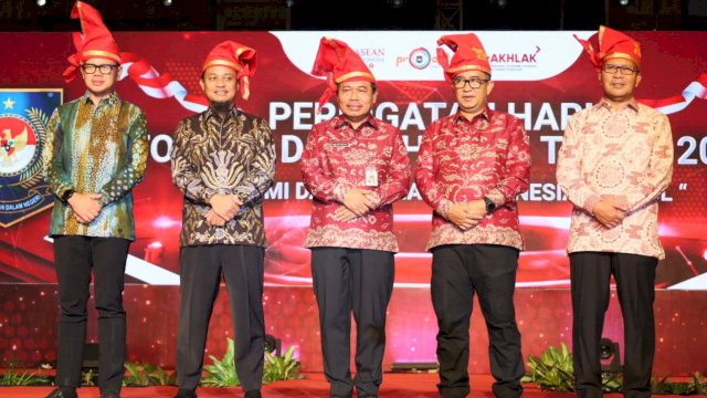 Danny Pomanto Dampingi Sekjen Kemendagri Launching SILPPD Versi Terbaru