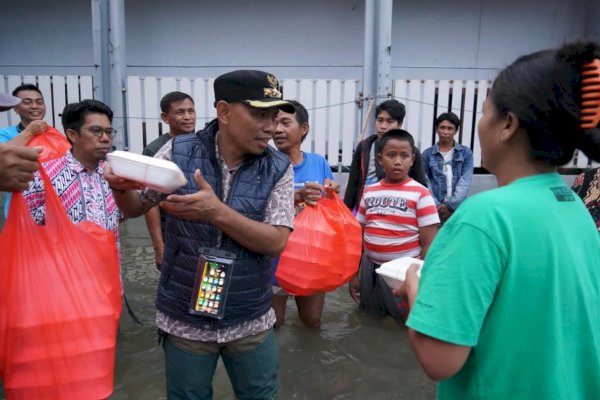 Camat Tamalanrea Dirikan Dapur Umum Untuk  Warga Korban Banjir