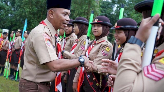Camat Tamalanrea Hadiri Pembukaan Lomba Tingkat III Regu Pramuka Penggalang Kwartir Cabang Kota Makassar