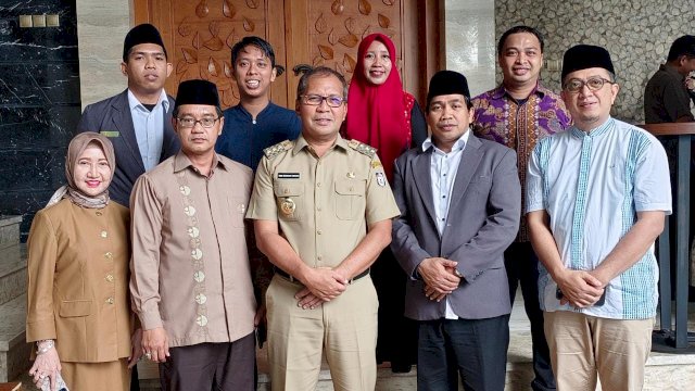 Wali Kota Danny Terima Panitia Haul Akbar X AG. KH Muh Harisah AS