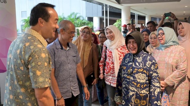 Bunda PAUD Kota Makassar dan 32 Kepsek Disambut Menteri Singapura Masagos Zulkifli