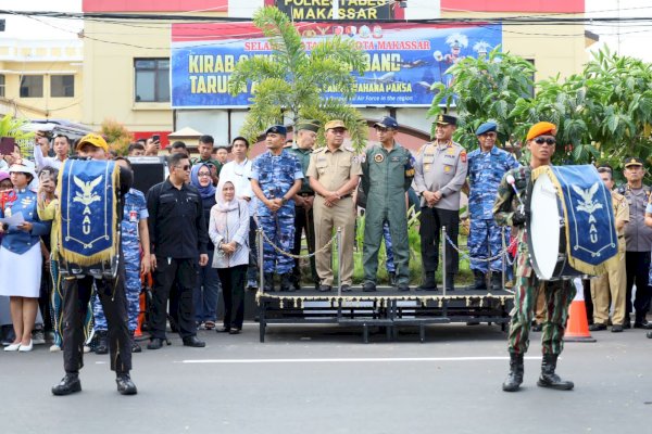 Latihan CWP di Kota Makassar, Danny Pomanto Saksikan Kirab dan Display Drumband Taruna AAU