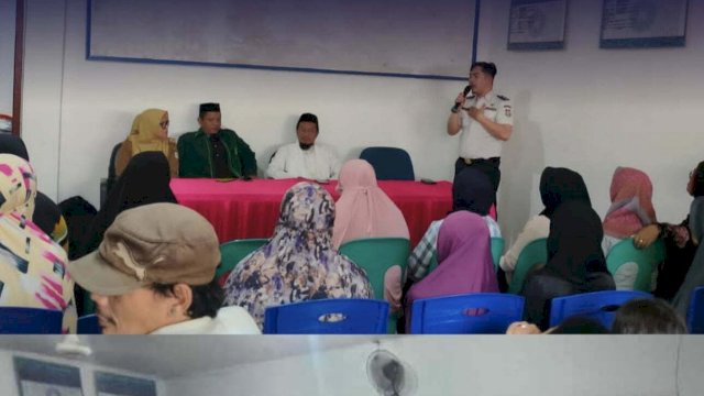 Dishub Makassar Berikan Bantuan Kepada Warga Kelurahan Bara-Barayya Utara