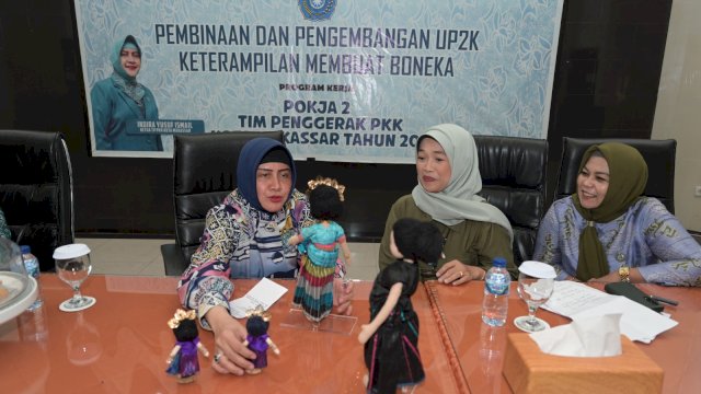 Ketua TP PKK Kota Makassar Dorong Kreativitas Produk UMKM Lewat Pembinaan UP2K Pokja II