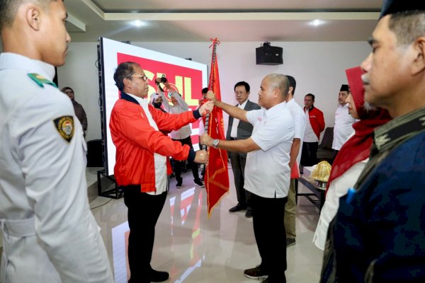 Lantik Pengurus IKA Unhas Selayar, Danny Pomanto Sebut IKA Unhas Harus Bantu Bangun Selayar