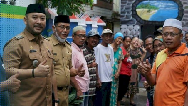 Silaturahmi Bersama Warga Karuwisi Utara, Camat Panakkukang Berbagi Sembako