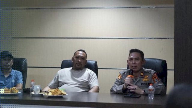 Camat dan Kapolsek Panakkukang Pimpin Rapat Teknis Pelantikan FKPM