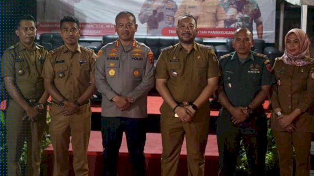 Didampingi Tripika Kecamatan Panakkukang, Kapolrestabes Makassar Melantik dan Mengukuhkan FKPM Kecamatan Panakkukang