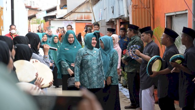 Hadiri Evaluasi Lomba Kelurahan Se-Sulsel, Indira Yusuf Ismail Dorong Terus Tingkatkan Pelayanan