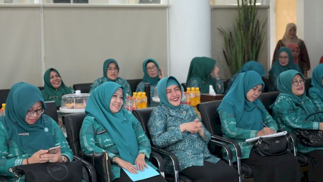 TP PKK Sulsel Puji Program Kerja PKK Makassar: Kerap Jadi Pionir Program PKK Sulsel