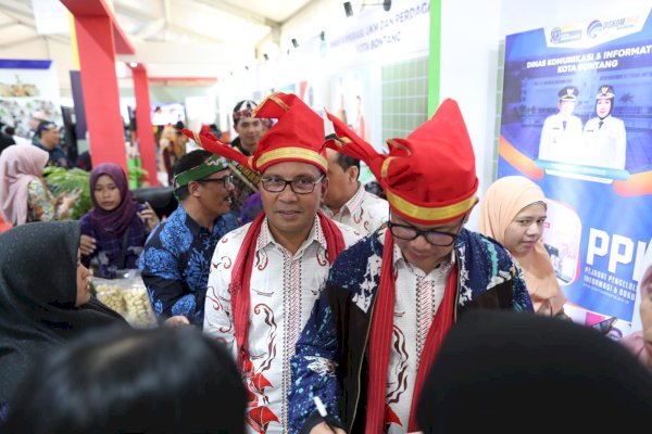 Sekjen Kemendagri RI Paparkan Arahan Presiden Joko Widodo di Rakernas APEKSI XVI