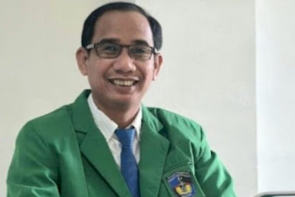 Ketua DPRD Makassar Menjalani Sidang Ujian Tesis Program Magister Hukum Pascasarjana UMI