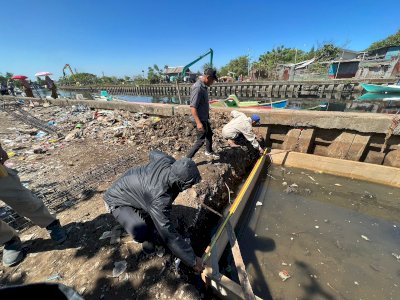 Tim Teknis PU Makassar Tinjau Kesiapan Pengecoran Bak IPAL Komunall