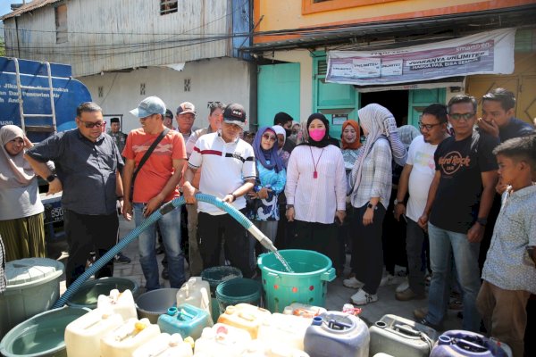 Fatmawati Rusdi Tinjau Wilayah Kekeringan di Kecamatan Ujung Tanah