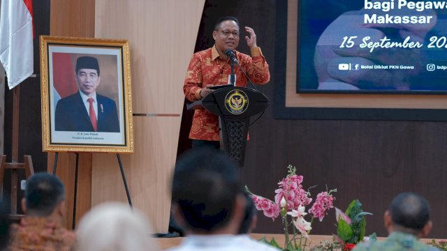 Penutupan Pelatihan Penguatan Kapasitas Bendahara Pengeluaran, Sekwan DPRD Makassar Harap Ilmu Yang Diperoleh Dapat Diterapkan
