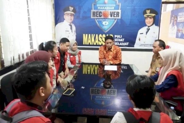 Camat Ujung Tanah Terima Kunjungan Mahasiswa KKN Unhas