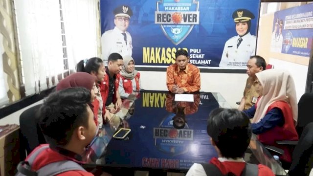 Camat Ujung Tanah Terima Kunjungan Mahasiswa KKN Unhas