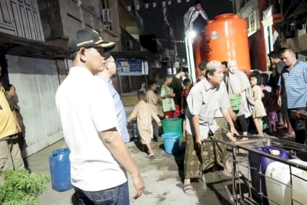 Kecamatan Ujung Tanah Salutkan Bantuan Air Bersih di Beberapa Kelurahan