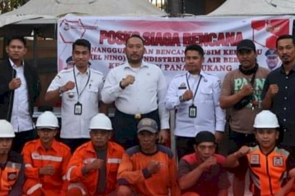 Hari Ke-2 Distribusikan Air Bersih, Pemerintah Kecamatan Panakkukang Salurkan 5.500 Liter Air