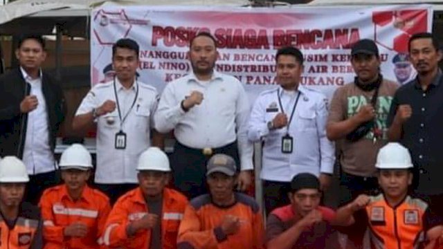 Hari Ke-2 Distribusikan Air Bersih, Pemerintah Kecamatan Panakkukang Salurkan 5.500 Liter Air