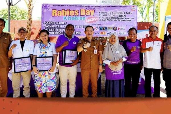 Bersama Kapolsek, Camat Mamajang Hadiri Baksos Rabies Day Kitabisa