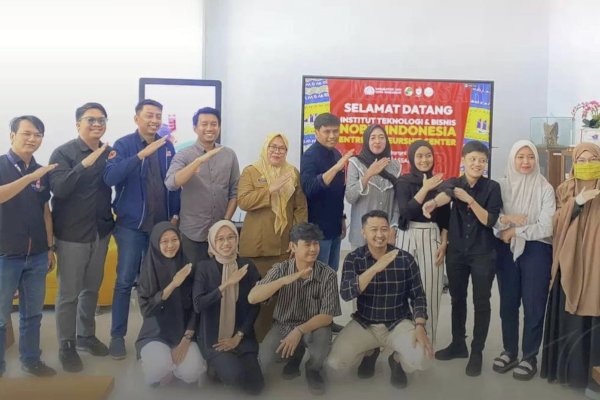 Diskopukm Makassar Terima Kunker Institut Teknologi dan Bisnis Nobel Indonesia Enterpreneurship Center