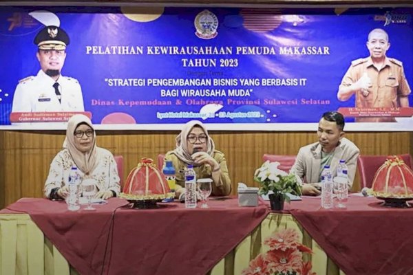 Sekdis Kopersi dan UKM Makassar Jadi  Narasumber Pelatihan Kewirausahaan Pemuda