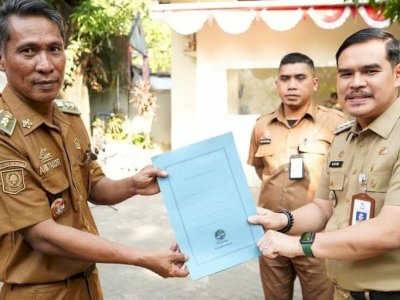 Camat Mamajang Salurkan 4 Kendaraan Damtor