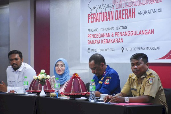 Budi Hastuti Bersama Damkar Makassar Sosialisasi Pencegahan dan Penanggulangan Pemadaman Kebakaran