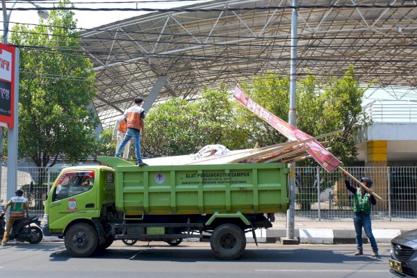 Marak Reklame Tak Berizin, Bapenda Makassar Gelar Penertiban Reklame di 500 Titik