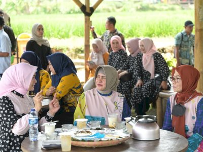 TP PKK Makassar Perkuat Wawasan Pengelolaan 10 Program PKK Bersama TP PKK Bogor