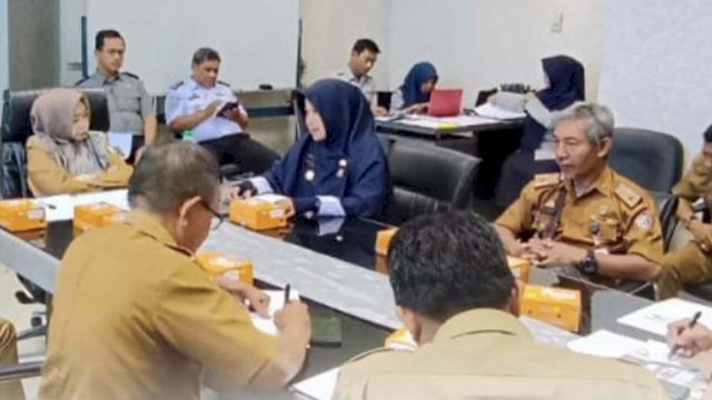 Kadishub Makassar Hadiri Rapat Pembahasan Pembangunan Tiga Dermaga