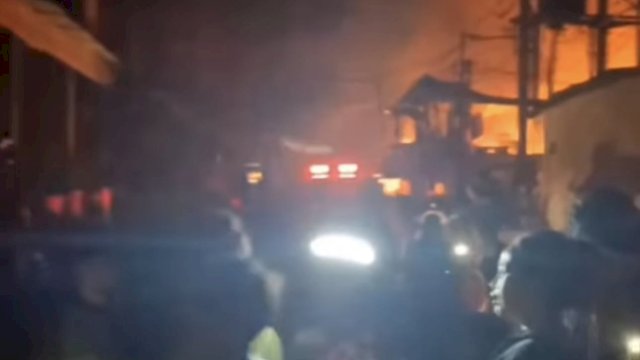 Kebakaran Hebat Kembali Terjadi di Jalan Pongtiku