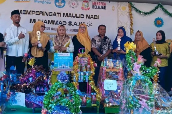 Lurah Jongaya Hadiri Maulid Nabi di SD Jongaya 1
