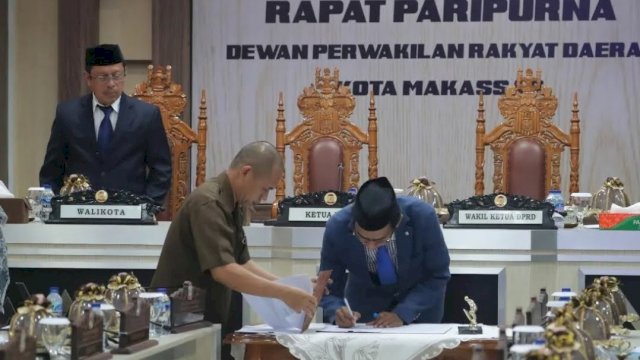 DPRD Makassar Menyetujui Ranperda tentang Pemberian Insentif dan Kemudahan Penanaman Modal