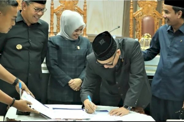 Bersama Pemkot, DPRD Makassar Sepakati PPAS APBD Tahun Anggaran 2023