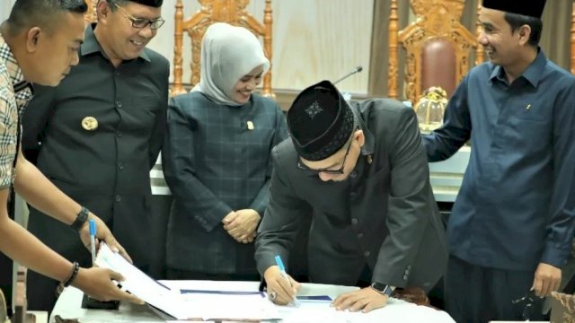 Bersama Pemkot, DPRD Makassar Sepakati PPAS APBD Tahun Anggaran 2023