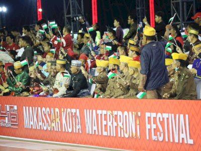 Penuh Haru, Danny Pomanto Puisi untuk Palestina Hingga Disabilitas Nyanyikan &#8216;Atuna Tufuli&#8217; di HUT Kota Makassar