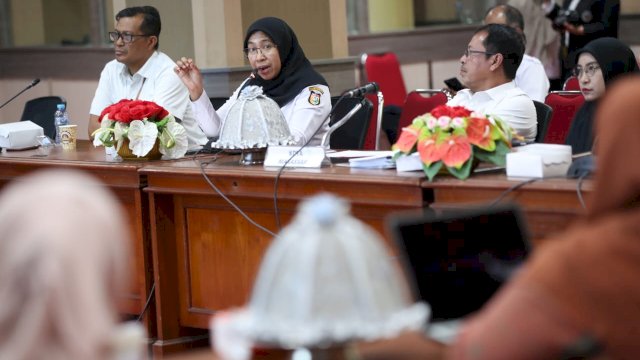 PPID Makassar Presentasi Keterbukaan Informasi Publik di Hadapan KI Sulsel