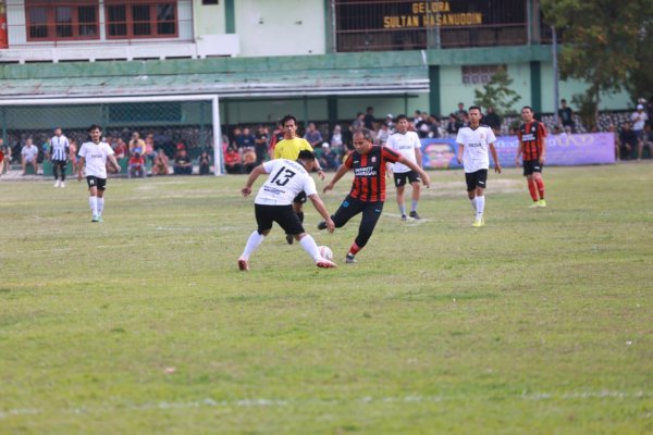 Dua Gol Danny Pomanto Jadi Penentu Kemenangan Big Match Pemkot Makassar vs Jurnalis