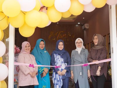 Resmikan Tanira Clinic Premier, Ketua DWP Makassar: Bentuk Perempuan Bisa Berdaya dan Memberdayakan
